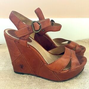 Frye Platform Sandals